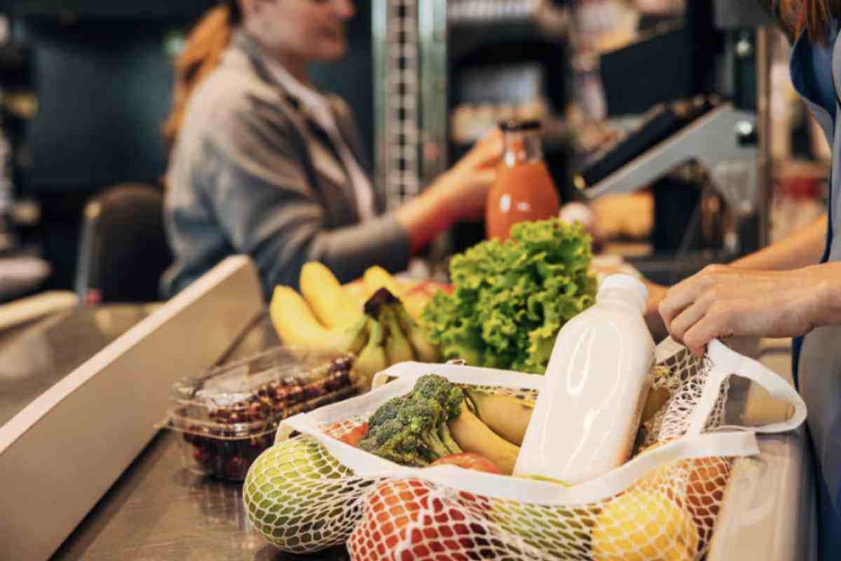 Orogel rappresenta un esempio virtuoso nel settore agroalimentare italiano. La società cooperativa, che conta quasi 1.900 dipendenti e un fatturato