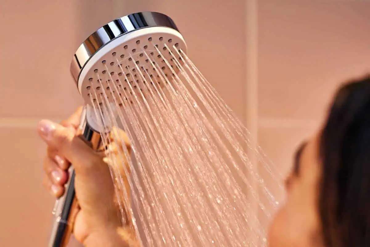 Fare la doccia