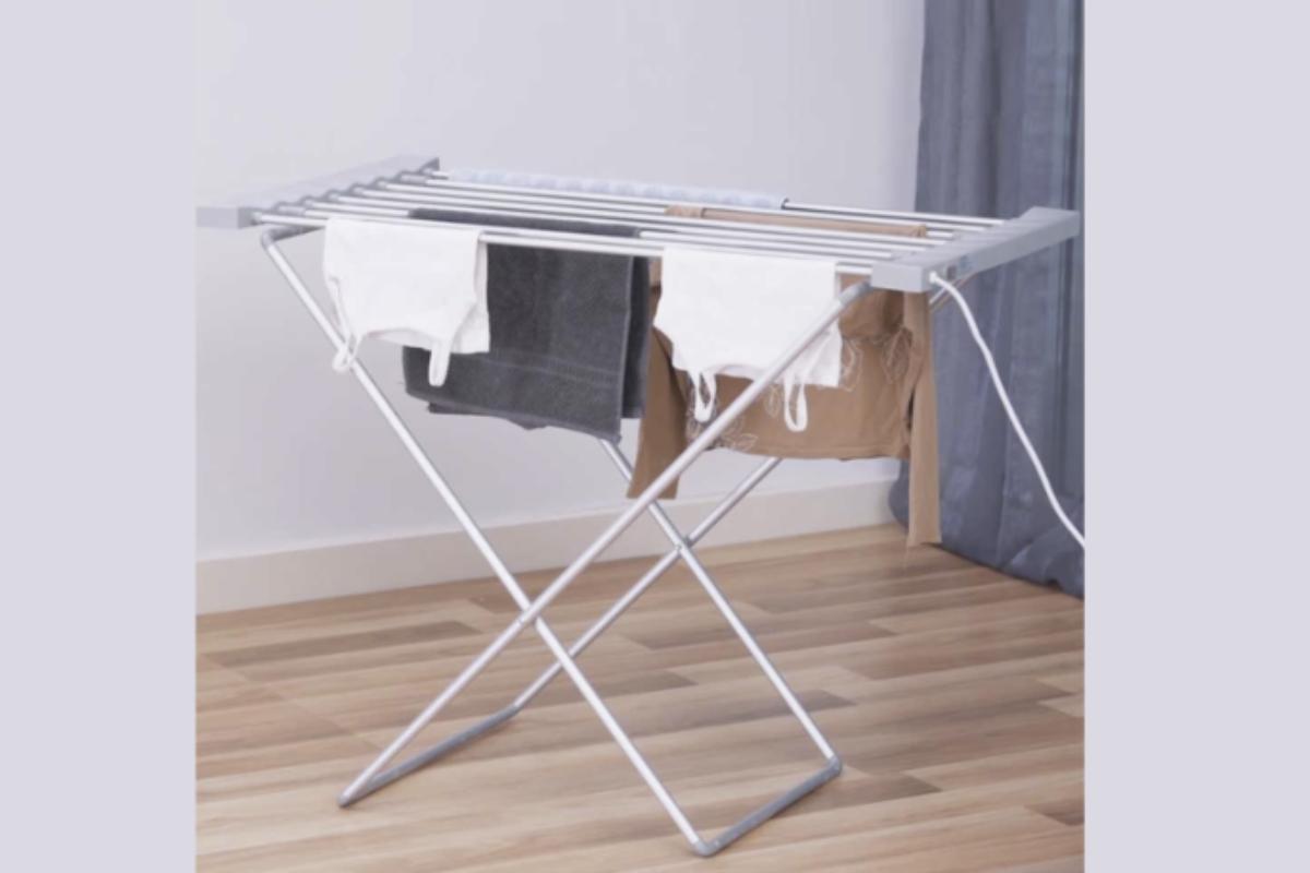 Per ottenere i migliori risultati dallo stendipanni elettrico, è utile seguire alcune pratiche semplici ma efficaci. Poiché il dispositivo