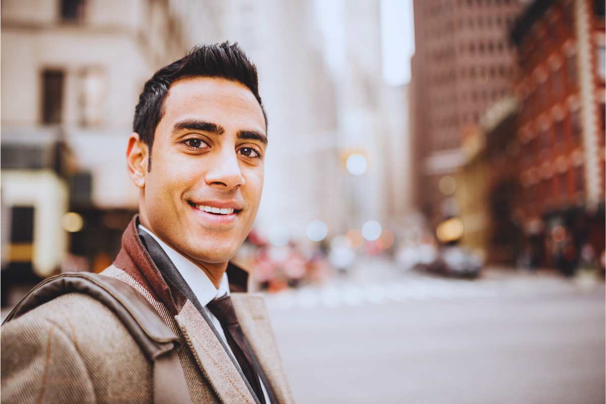 Ringraziare l’autista che ci fa attraversare:cosa vuol dire psicologicamente