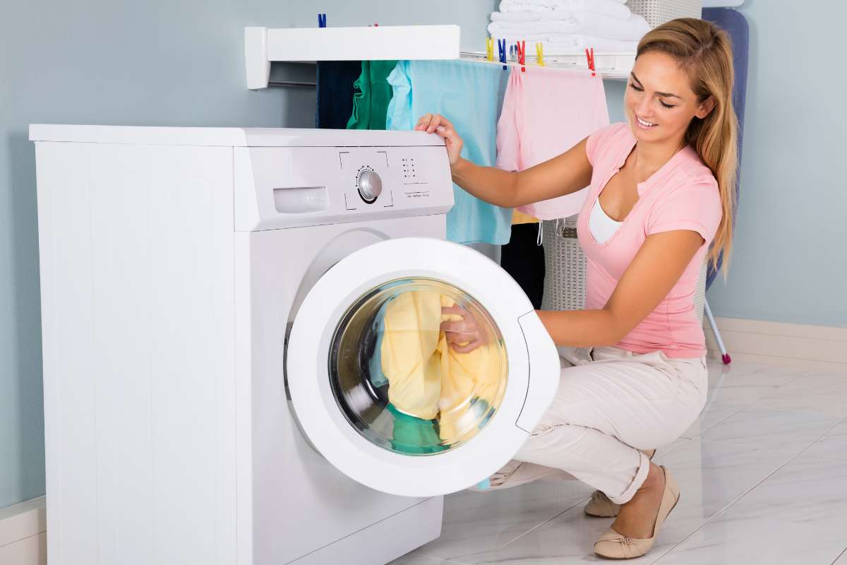 Non è un detersivo: è lo sportello.