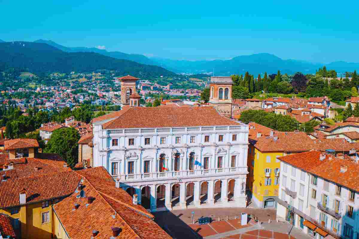 nel cuore di questa città italiana si nasconde un centro d'altri tempi