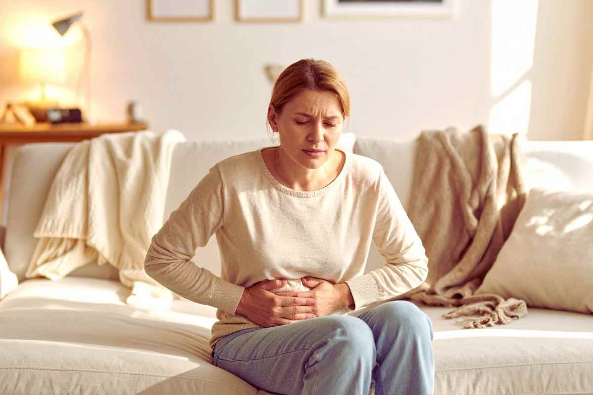 Dolore addominale, attenzione a questi segnali