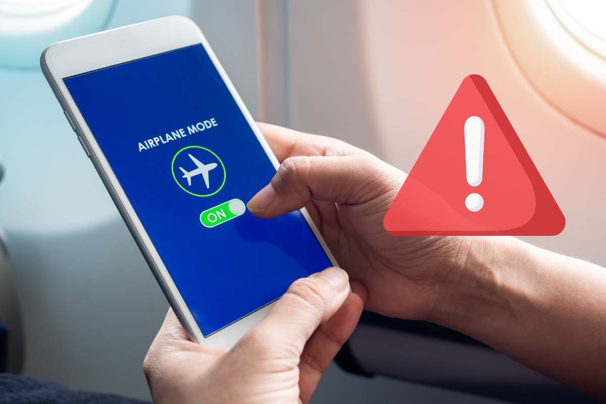 simbolo pericolo smartphone modalità aereo