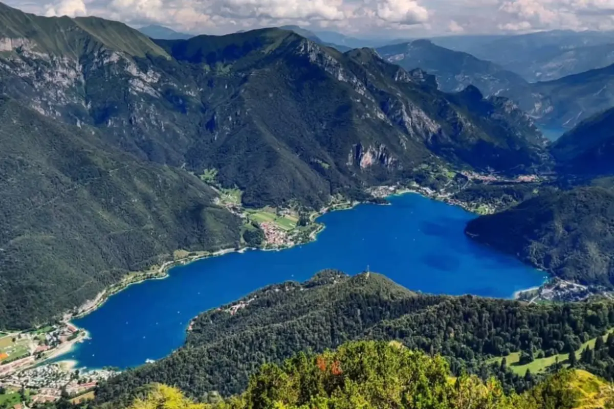 Lago di Ledro il gioiello verde del Trentino