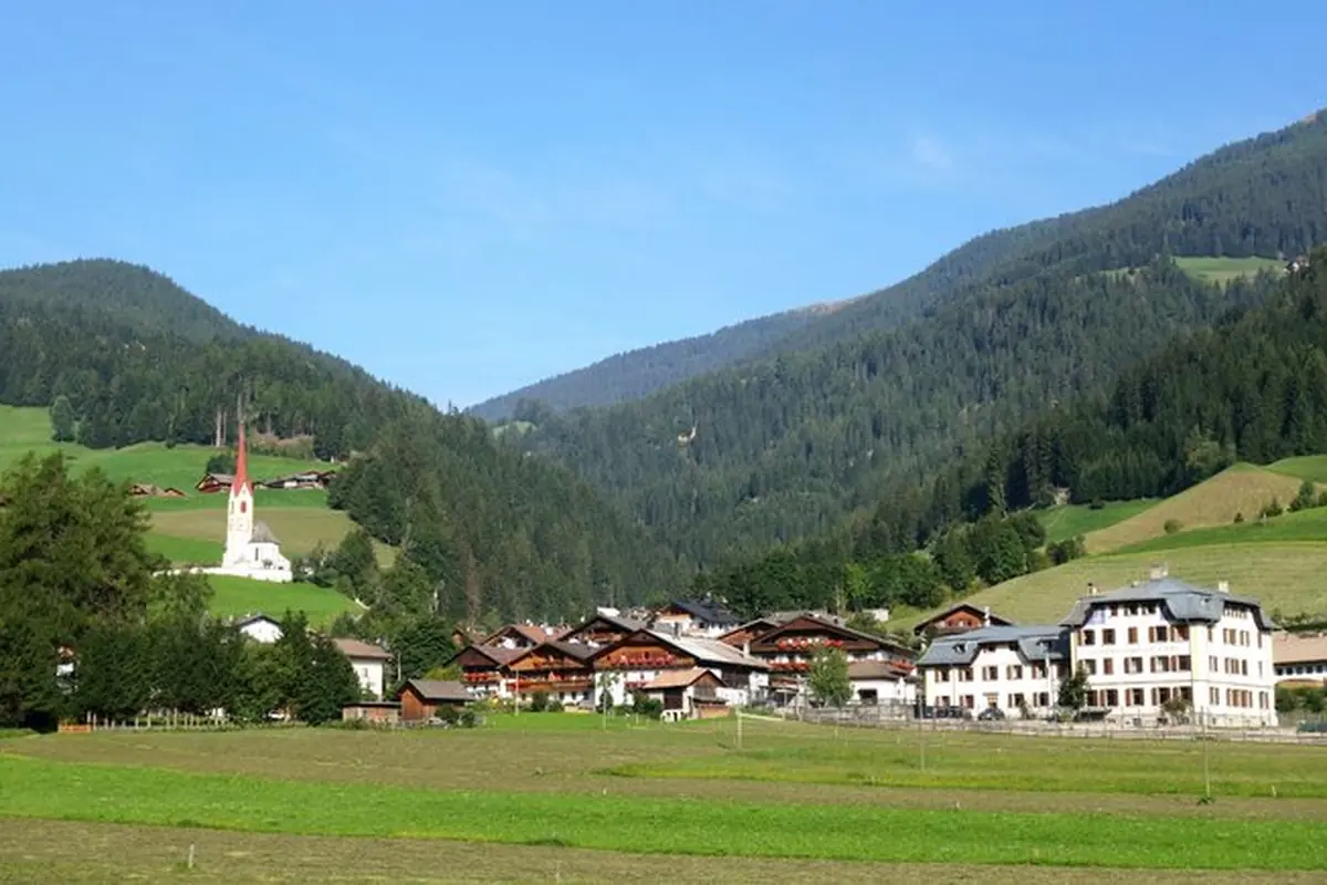 Prato alla Drava il borgo di confine pi affascinante dell Alto Adige